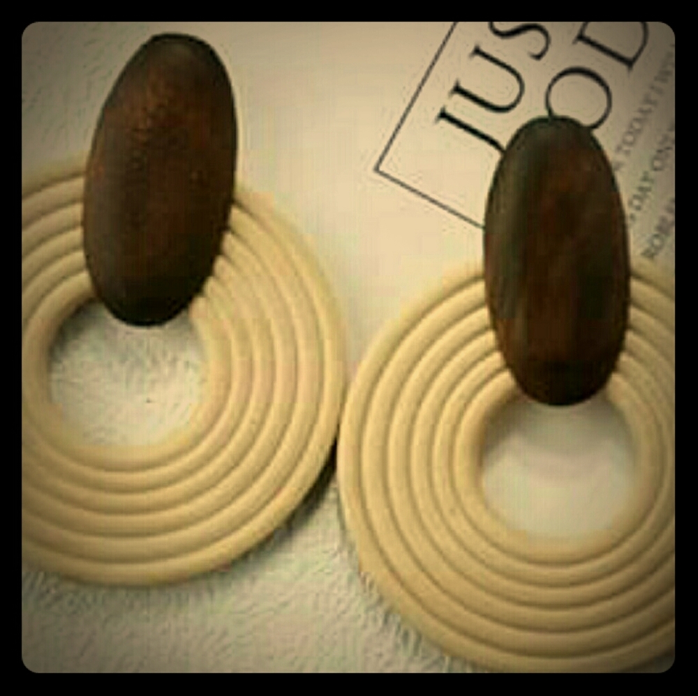 Women's Earrings
